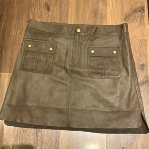 Brand new, never been worn. 100% lamb skin leather skirt.